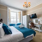 Gwesty\'R Marine Hotel & Spa