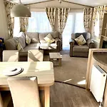 Platinium Standard Luxury And Modern Static Caravan At Clarach Bay