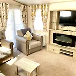 Platinium Standard Luxury And Modern Static Caravan At Clarach Bay