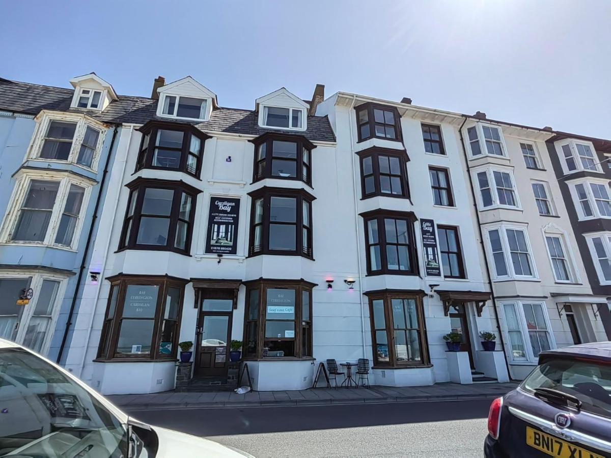 Guest house Cardigan Bay Self Catering