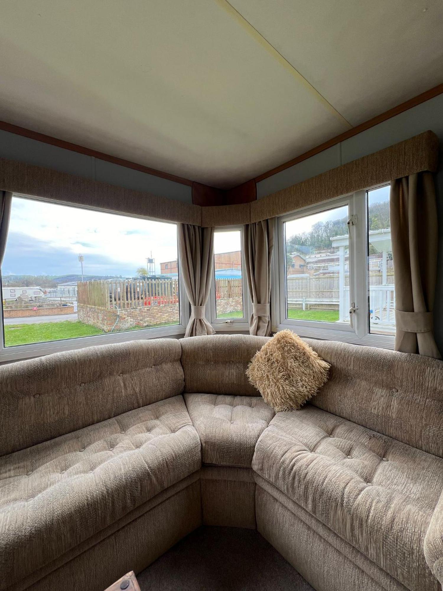 Campo de férias Beautiful 2 Bedroomed Mobile