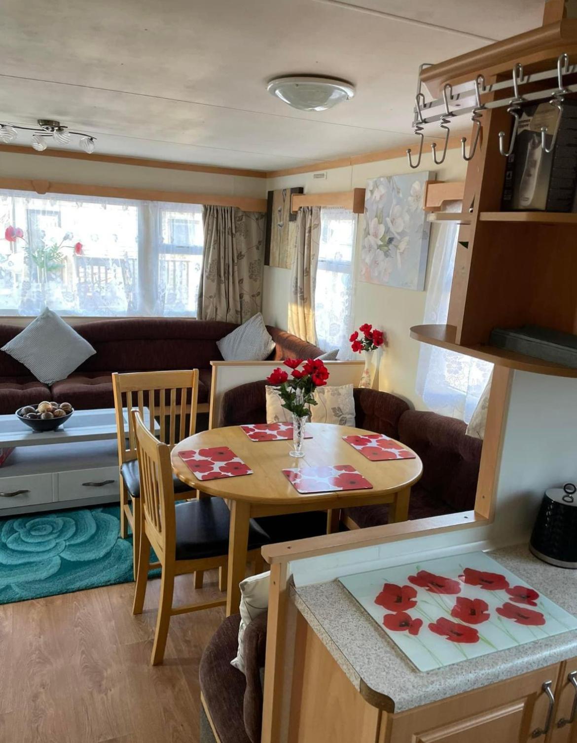 Holiday home Lovley 3 Bedroom Static Caravan In Clarach Bay *