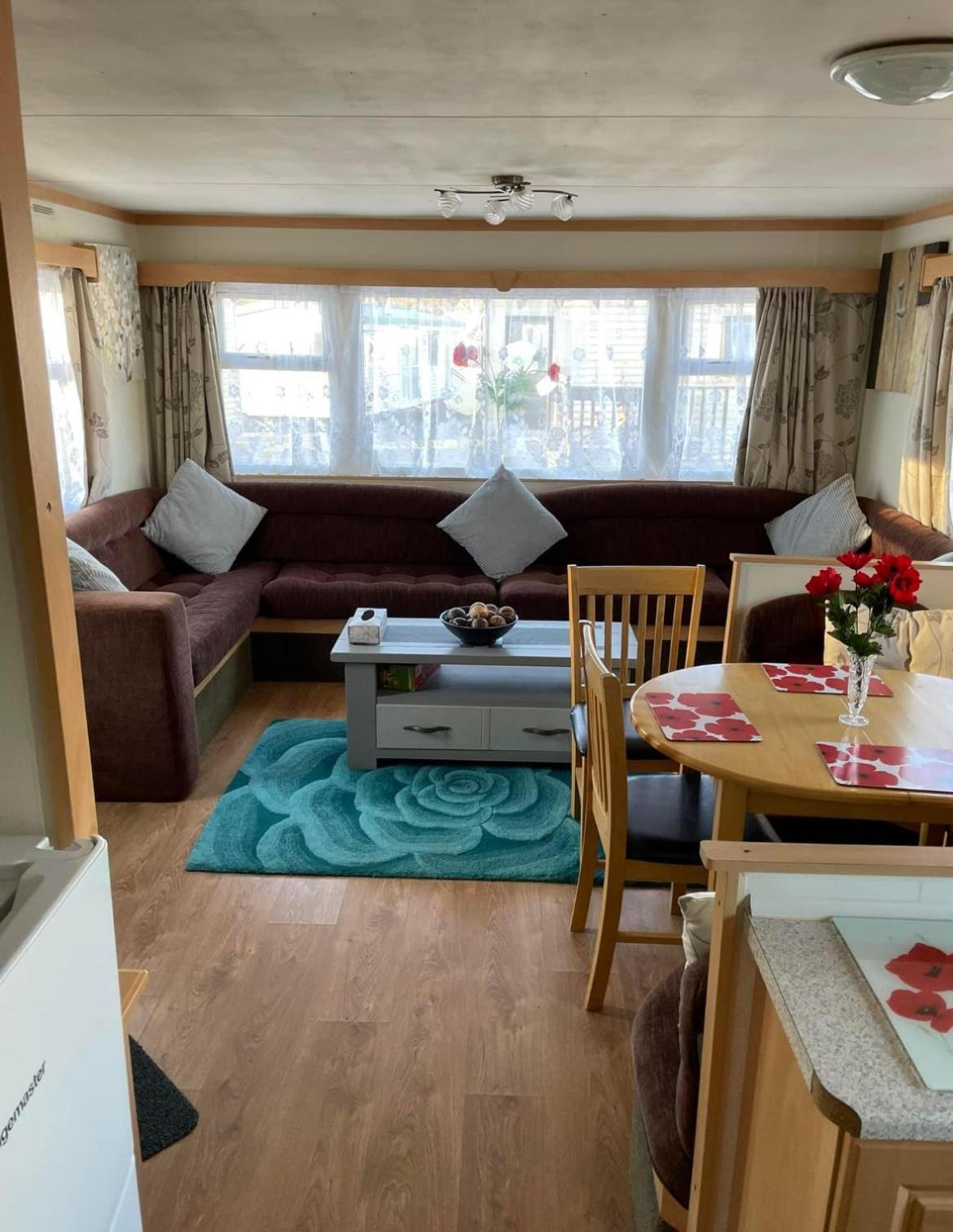 Holiday home Lovley 3 Bedroom Static Caravan In Clarach Bay *