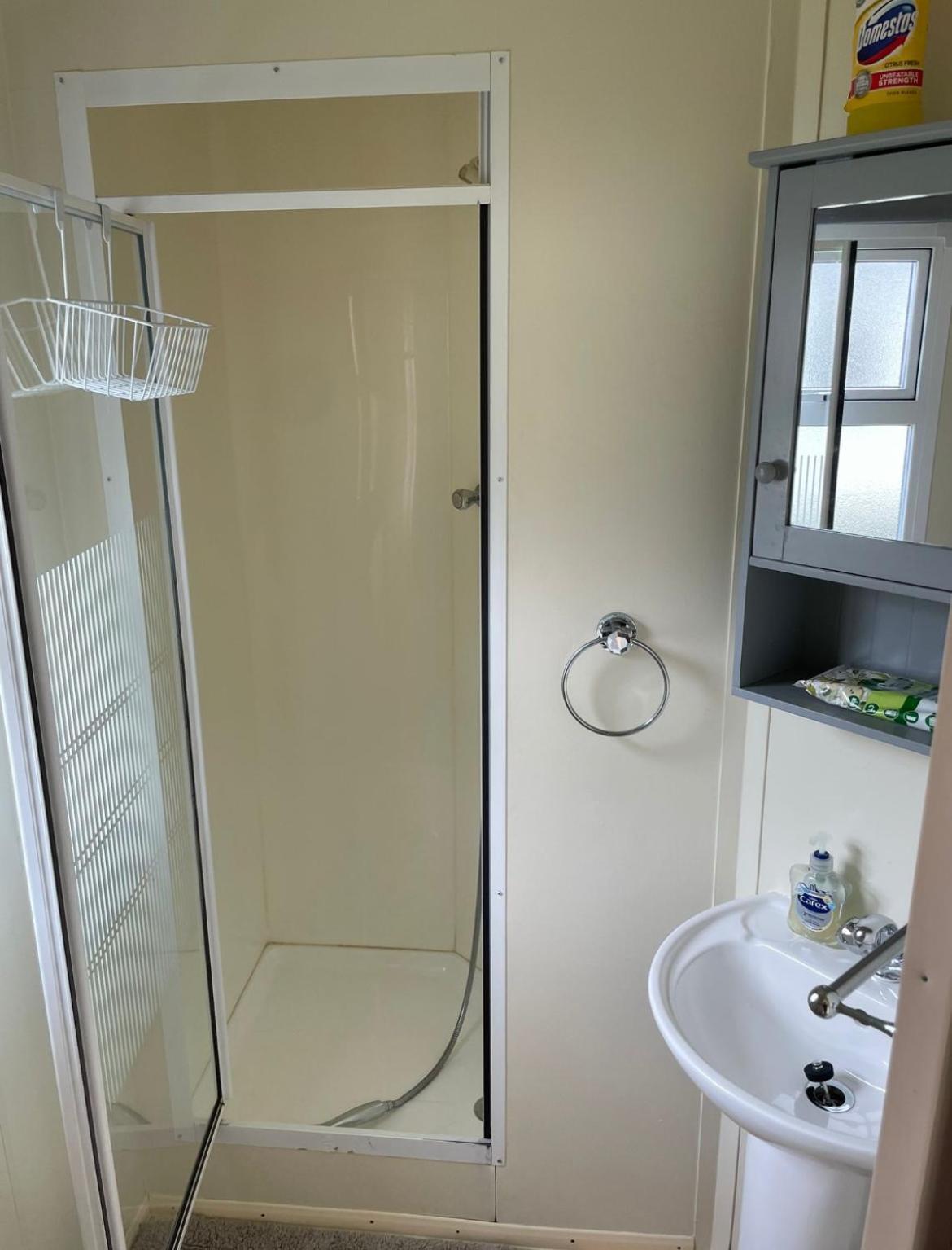 Lovley 3 Bedroom Static Caravan In Clarach Bay Holiday home Aberystwyth