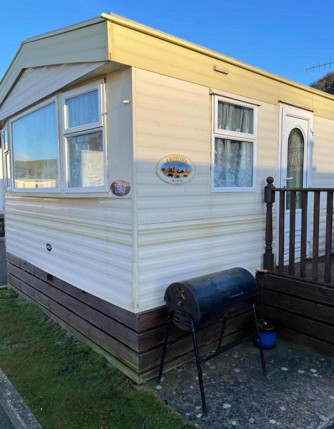 Lovley 3 Bedroom Static Caravan In Clarach Bay Holiday home Aberystwyth