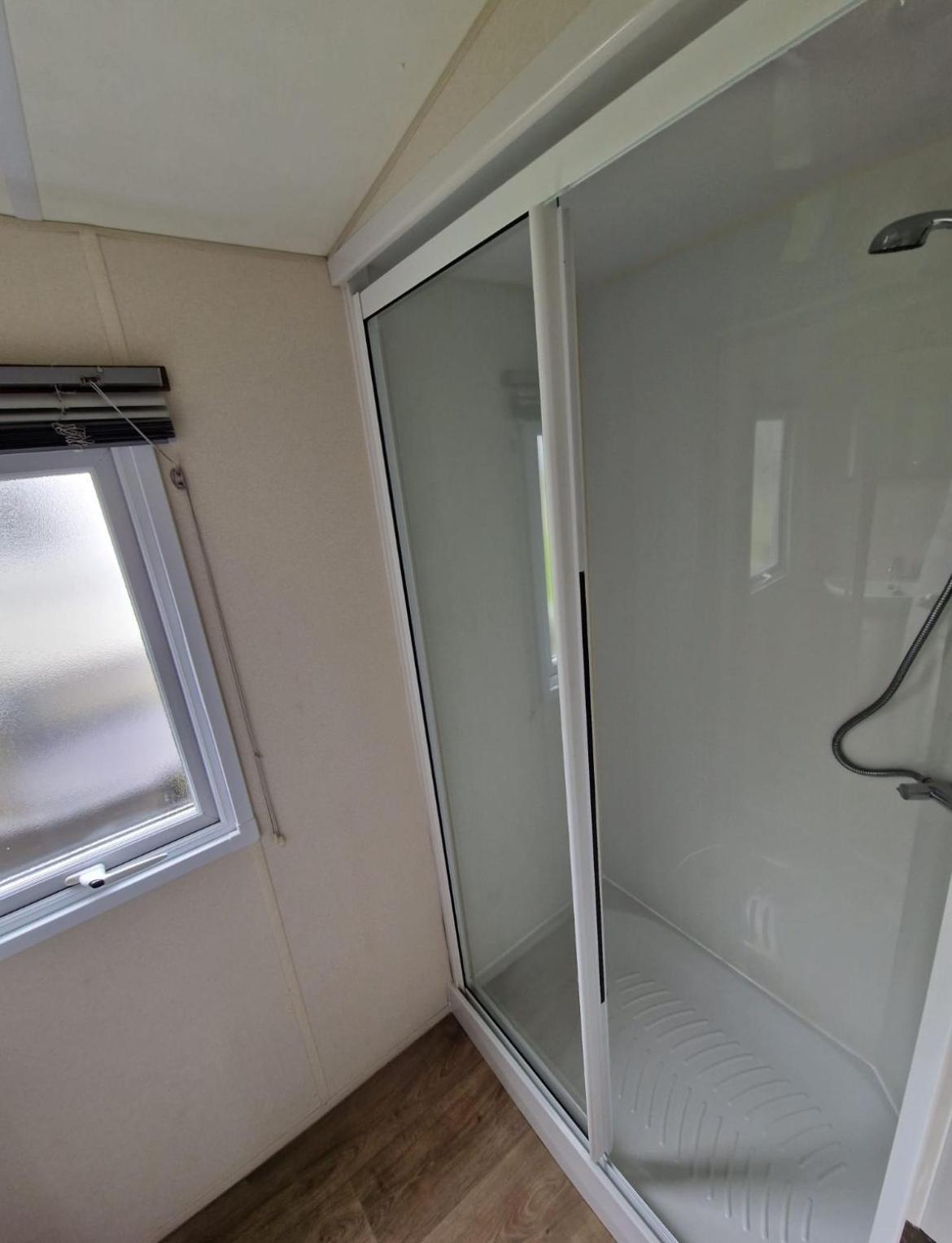 Casa de férias Modern 2017 Model Delta Sienna Static Caravan In Clarach Bay Aberystwyth
