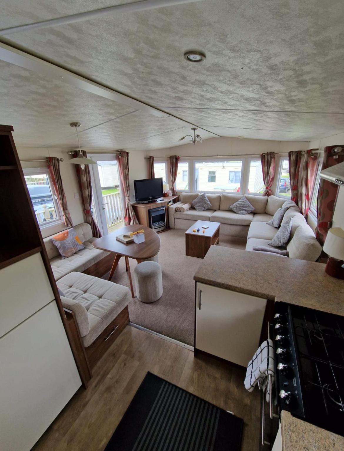 Modern 2017 Model Delta Sienna Static Caravan In Clarach Bay Casa de férias *