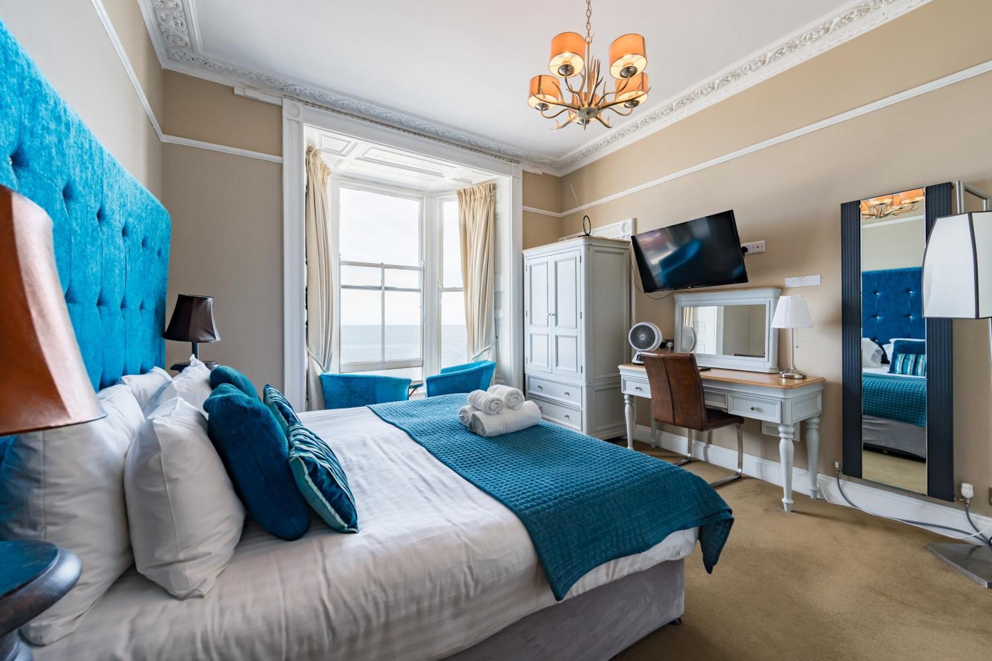 Gwesty'r Marine & Hotel Aberystwyth