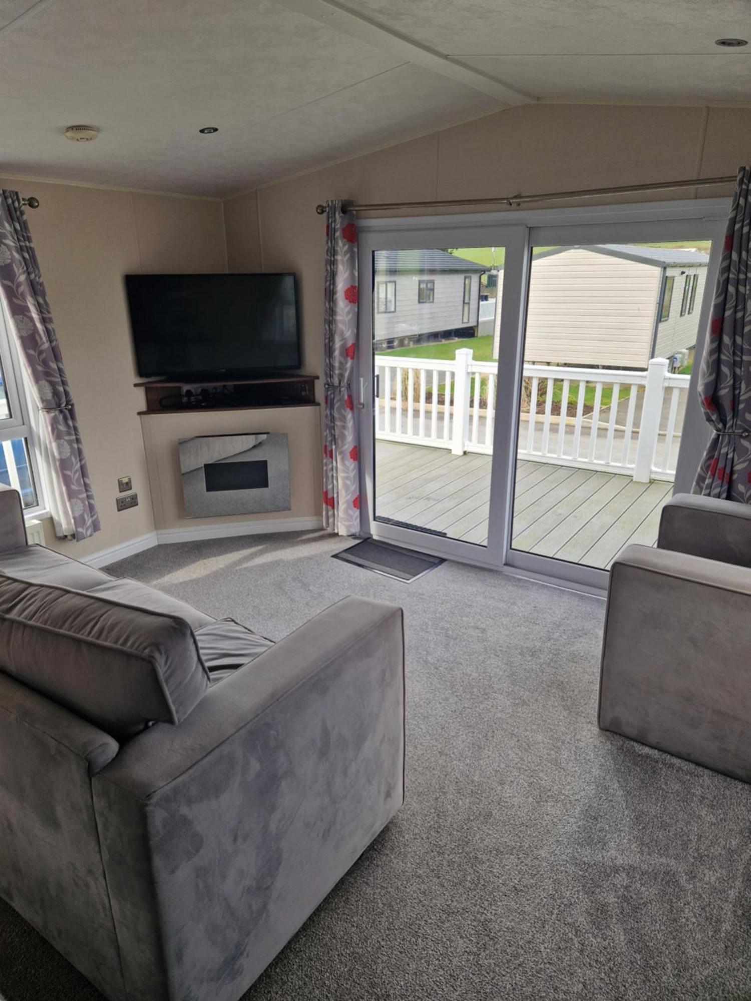 Seaview Caravans *