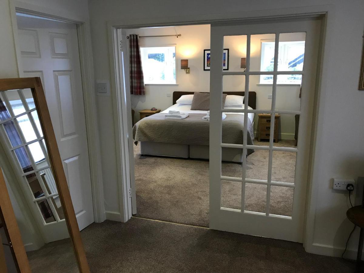 Conrah Hotel 3*