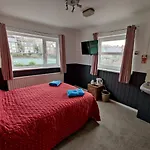 Llwynygog Guest House
