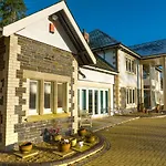 Plas Y Dderwen Apartments