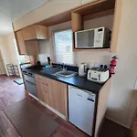 Pet Friendly 3 Bed Static Caravan In Clarach Bay Spacious And Cozy Stay