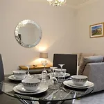 Grosvenor House Apt 3