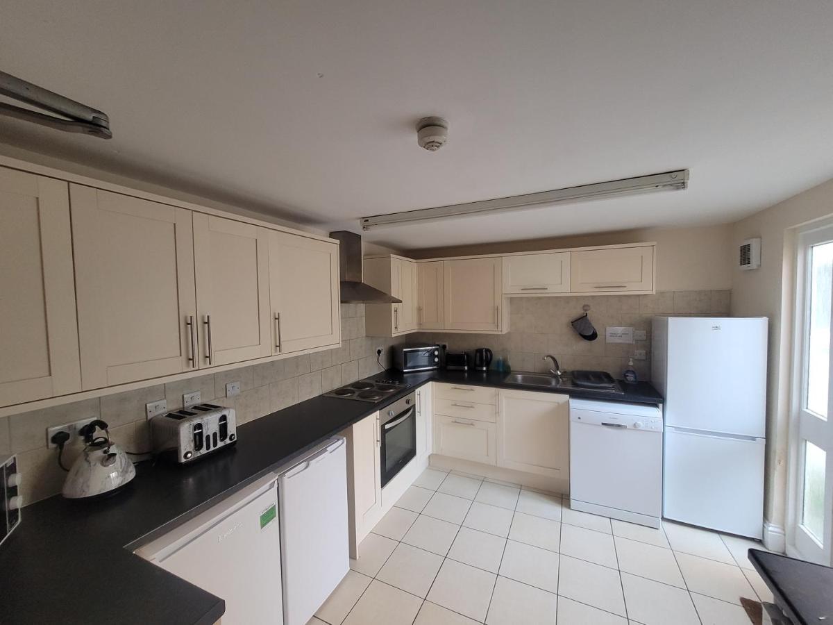 Holiday home Large 5 Bed Town-centre Close To The Beach, Sleeps 9 Aberystwyth