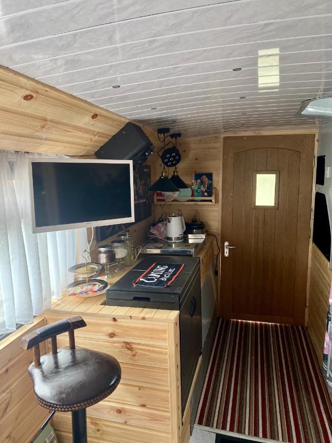 Double Decker Bus Campsite *