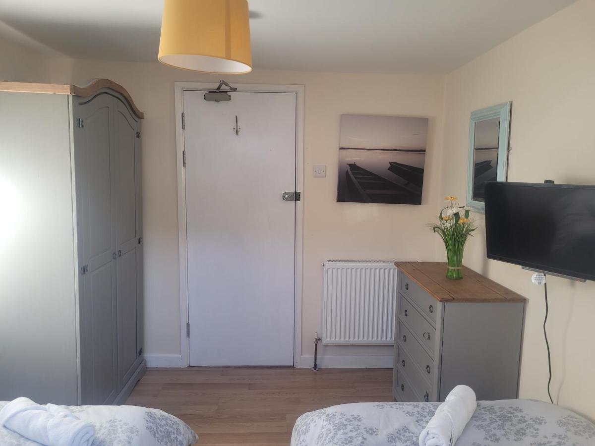 Holiday home Large 5 Bed Town-centre Close To The Beach, Sleeps 9 Aberystwyth