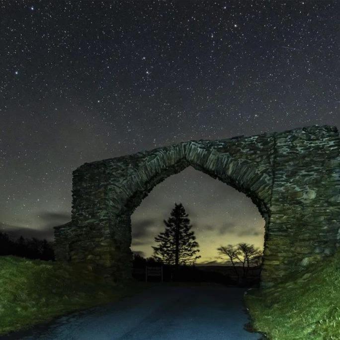 Forester's Retreat Glamping - Cambrian Mountains View Aberystwyth