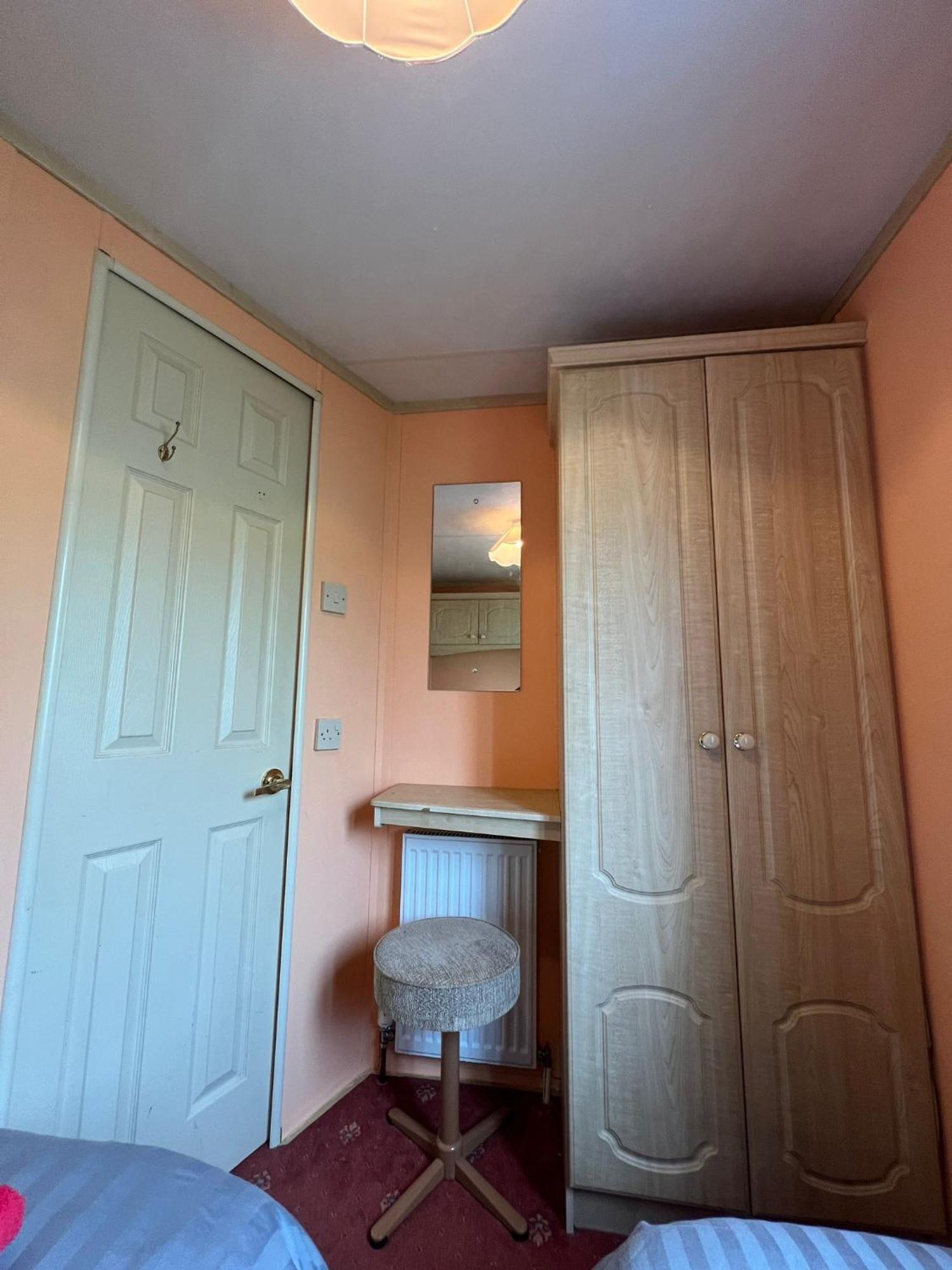 Apartment Light And Airy 2 Bedroom Mobile *