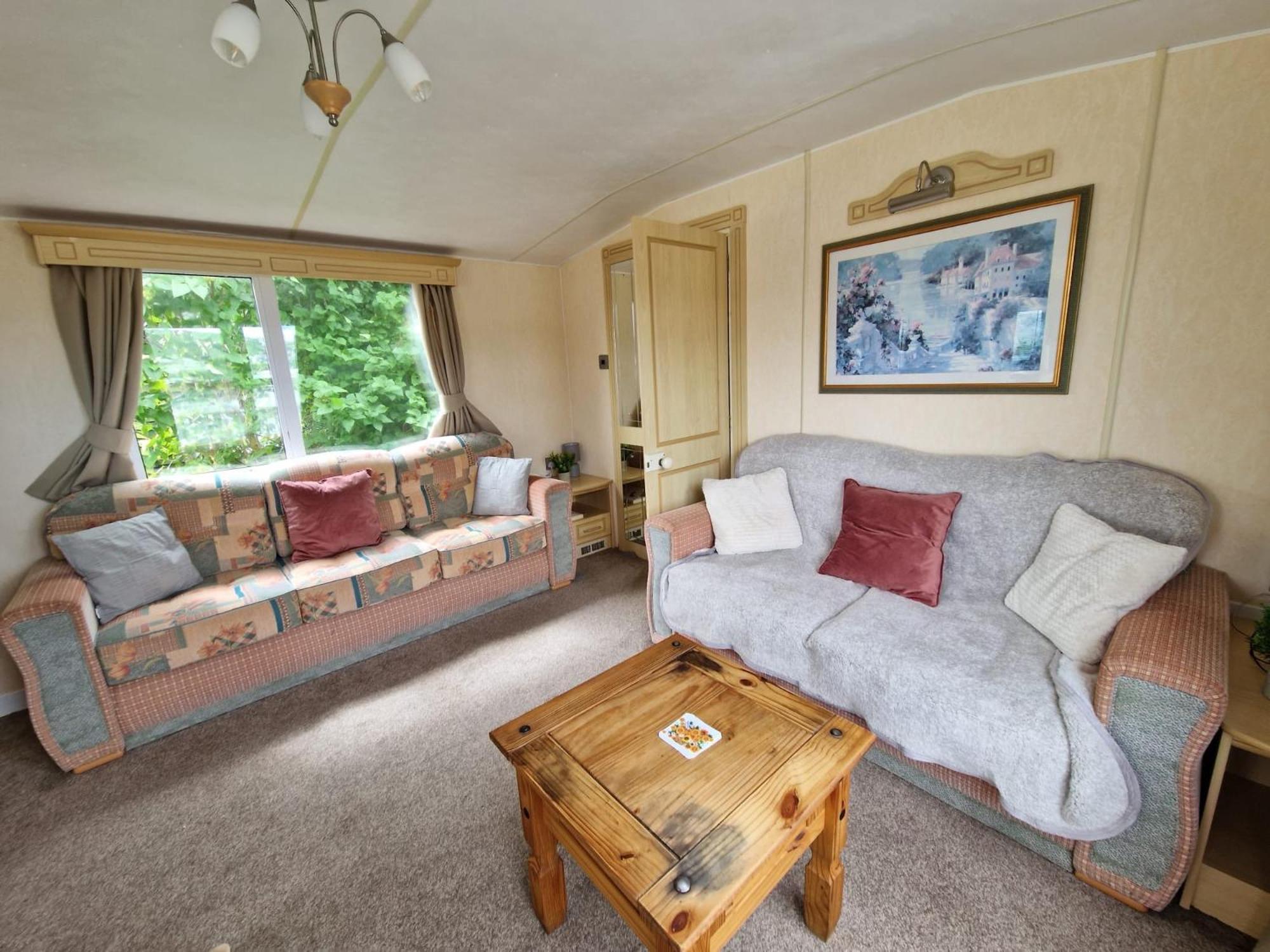 Haven On The Hill 2 Bed Caravan With Town Views Of F7 Holiday park *