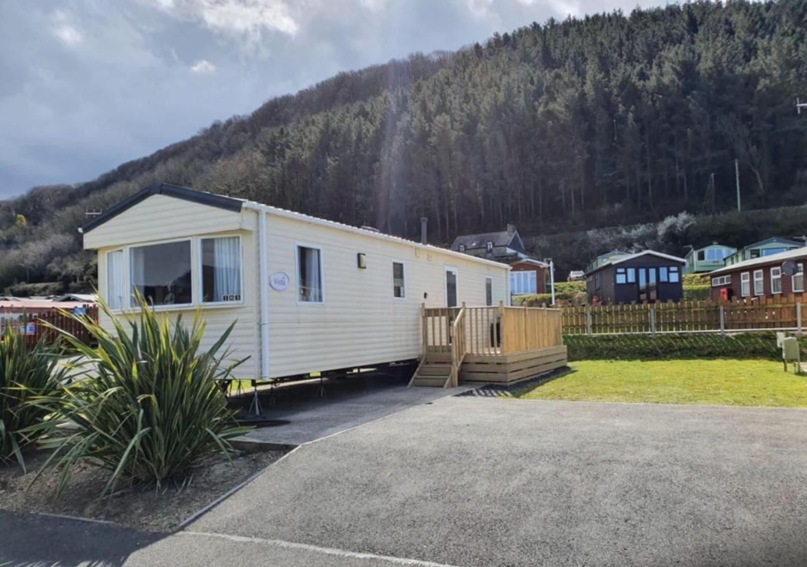 Pet Friendly 3 Bed Static Caravan In Clarach Bay Spacious And Cozy Holiday home