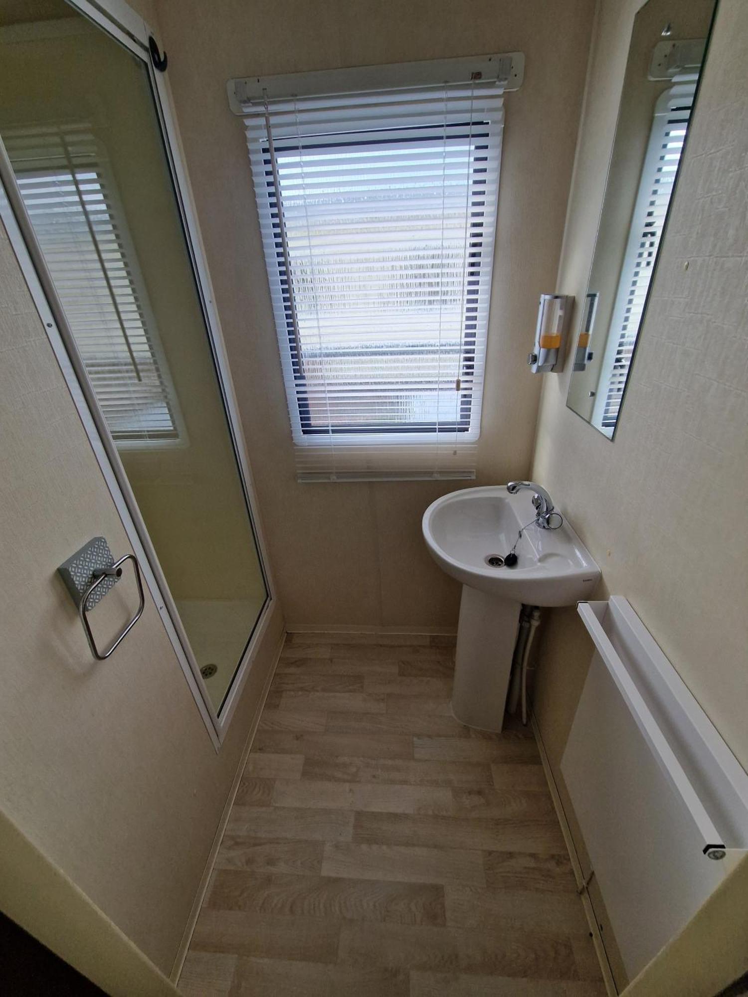 Ocean Breeze Hideaway 2 Bed Pet Friendly Static Caravan In Clarach Bay Holiday home *