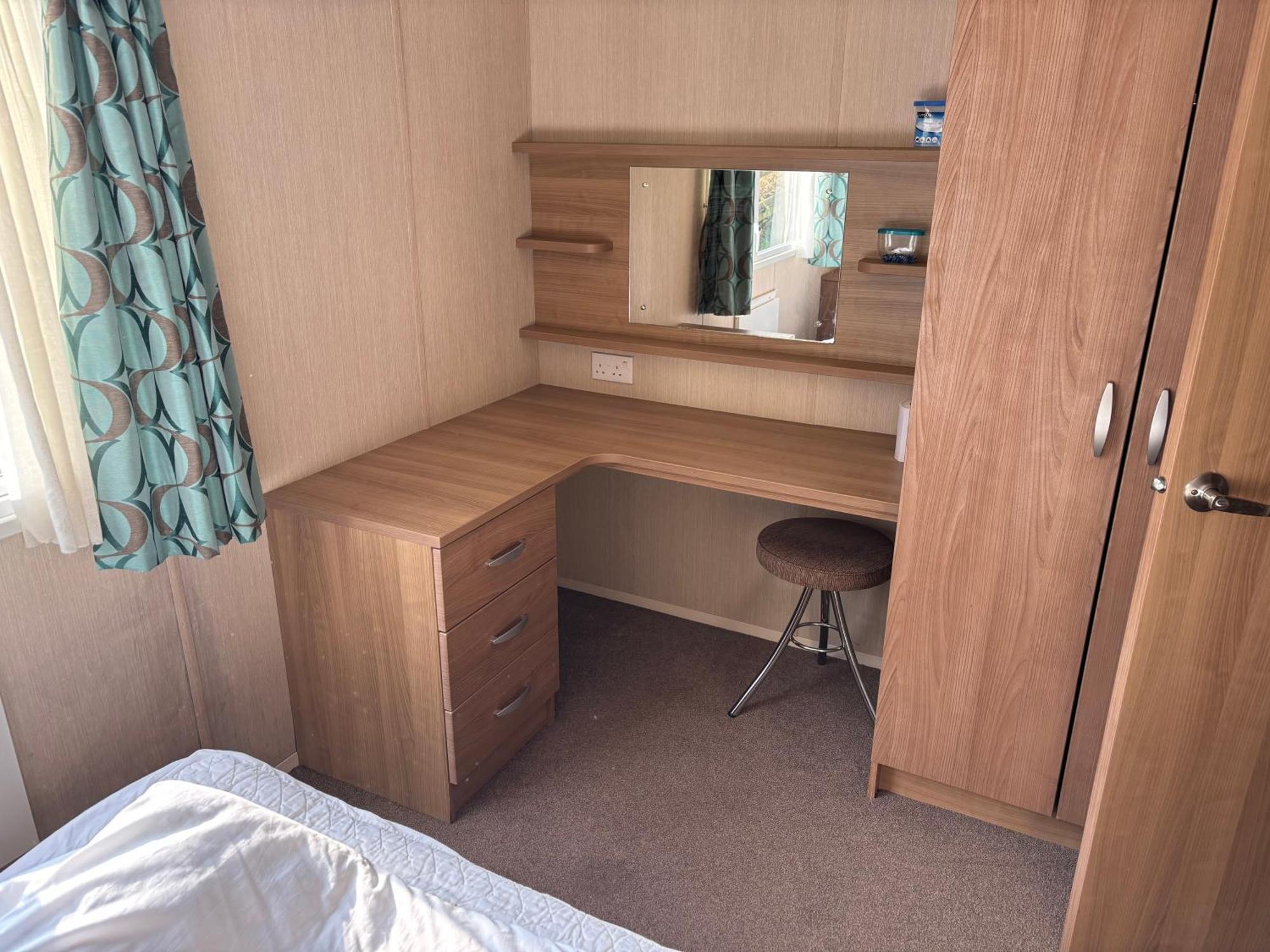 Holiday home The Lookout At Clarach Spacious 3 Bed With Decking And Sea View *