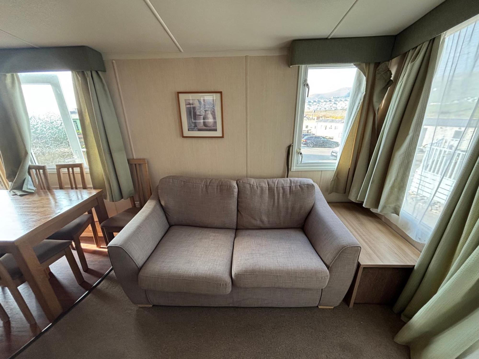 Holiday home The Lookout At Clarach Spacious 3 Bed With Decking And Sea View