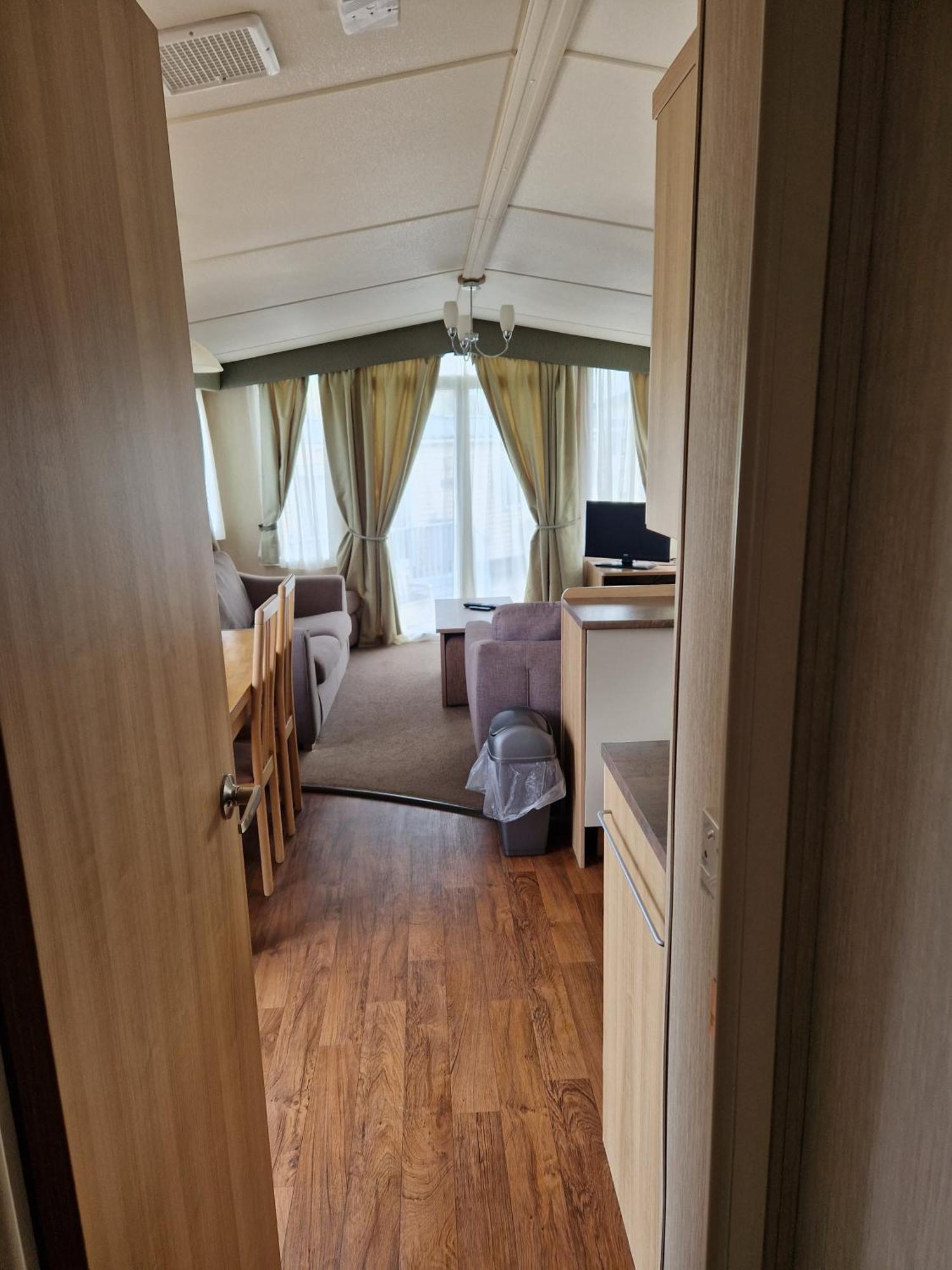 The Lookout At Clarach Spacious 3 Bed With Decking And Sea View *
