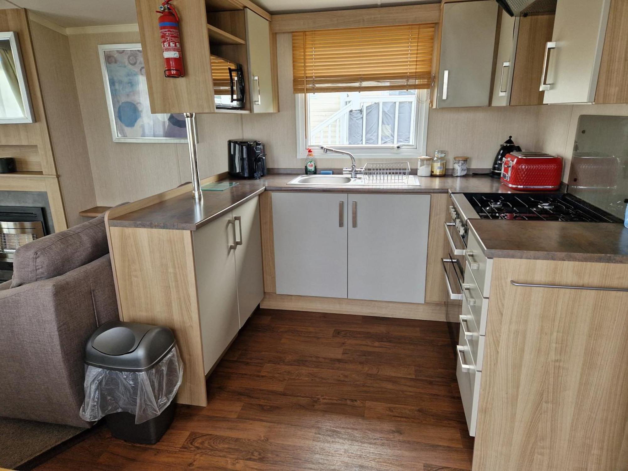 Holiday home The Lookout At Clarach Spacious 3 Bed With Decking And Sea View *
