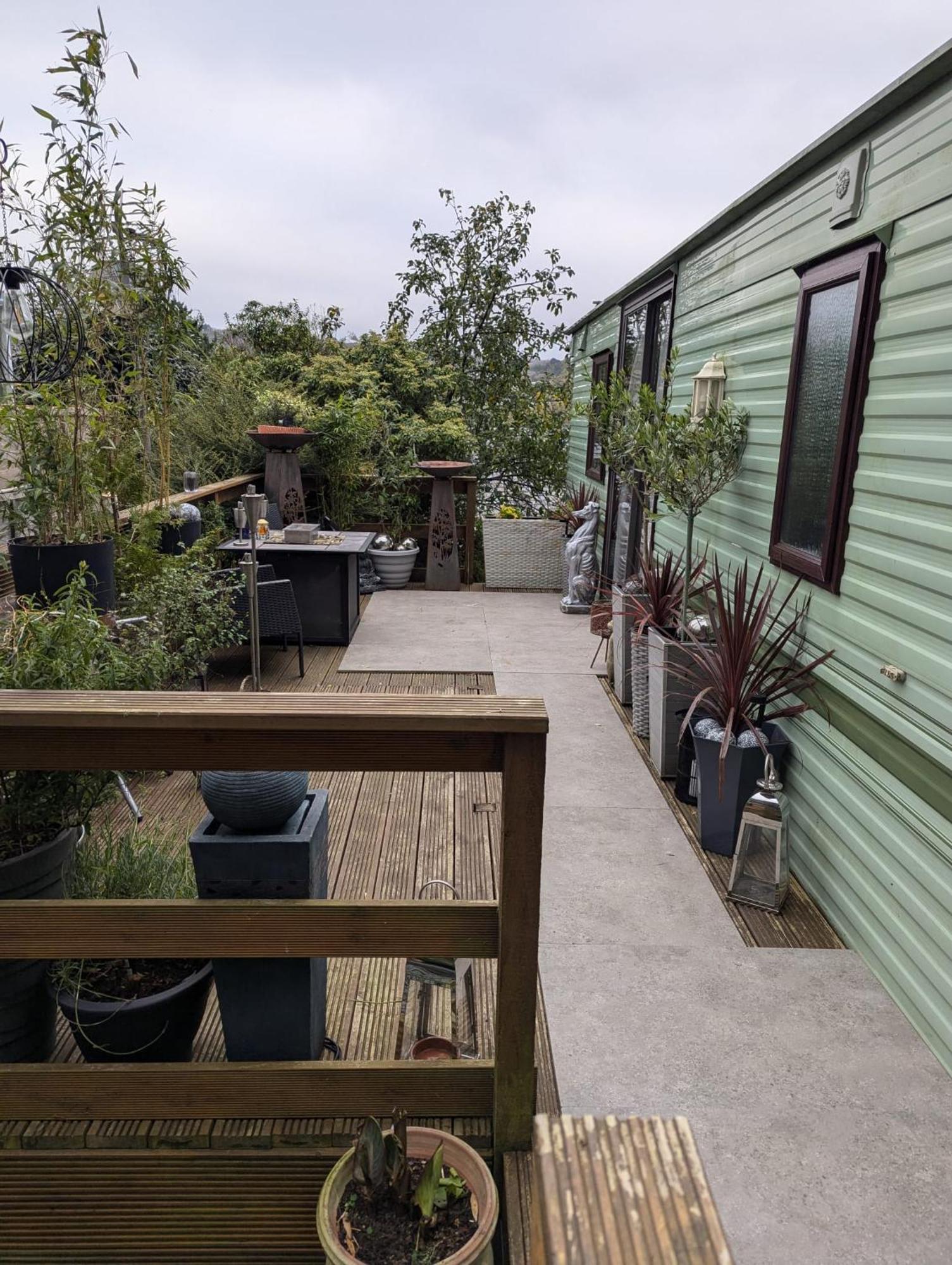 Walking Distance To And Town Great Outside Space Dog Friendly Free Parking Next To Caravan * Aberystwyth