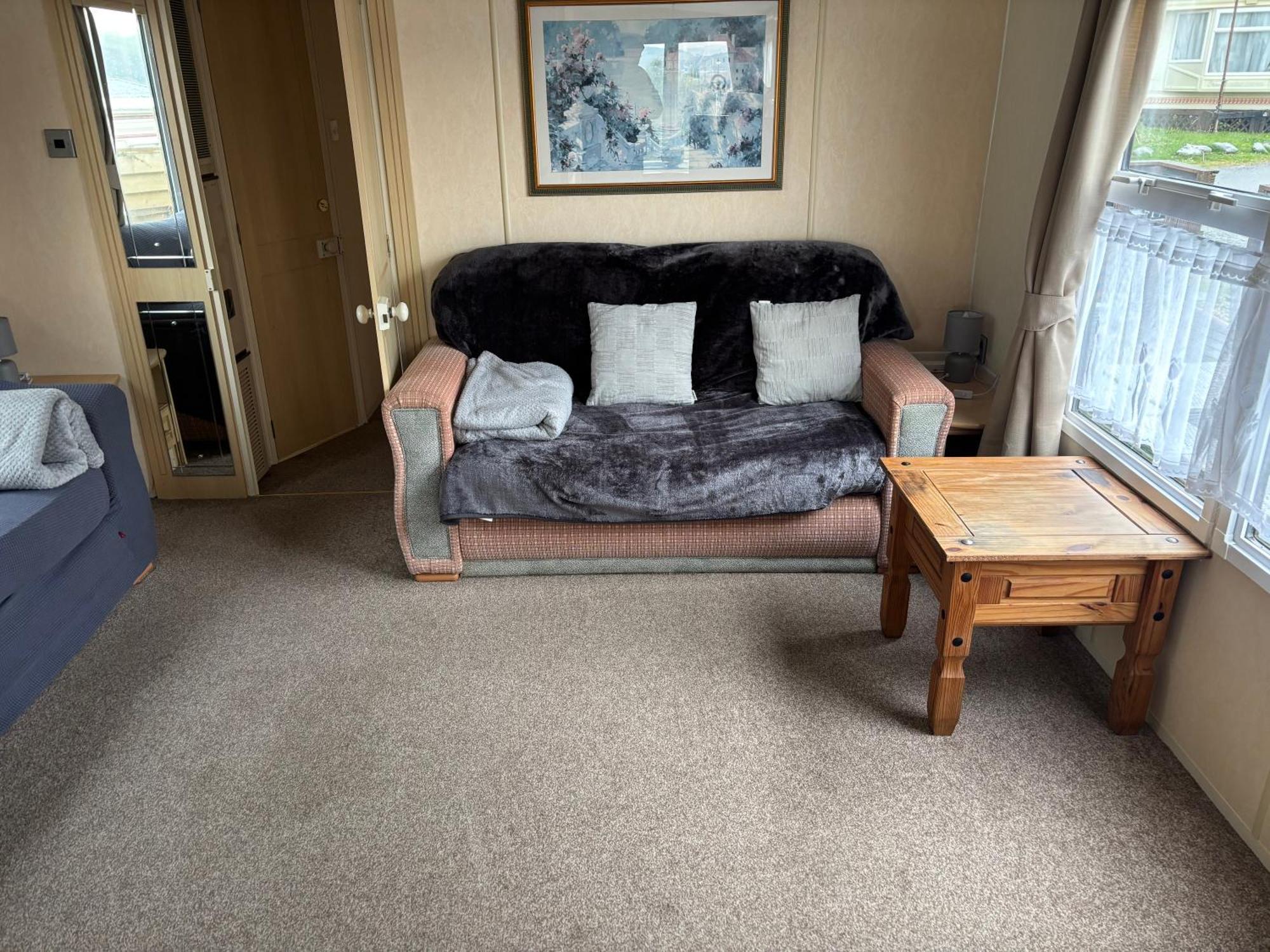 Haven On The Hill 2 Bed Caravan With Town Views Of F7 *