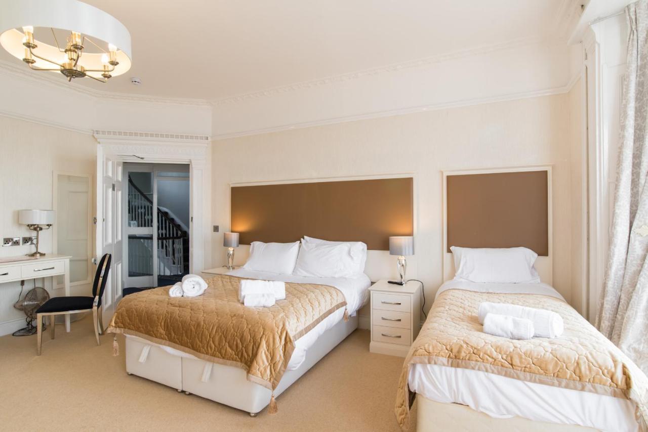 No 46 Marine Terrace Aparthotel