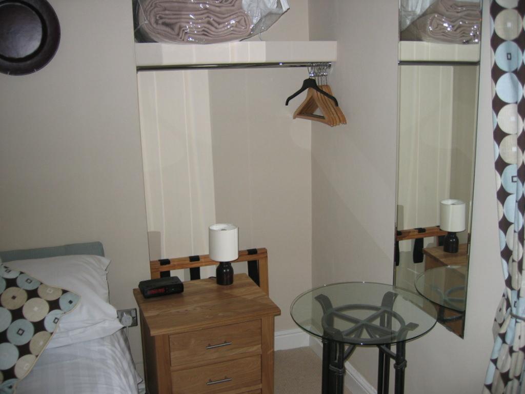 Belgrave House 4*