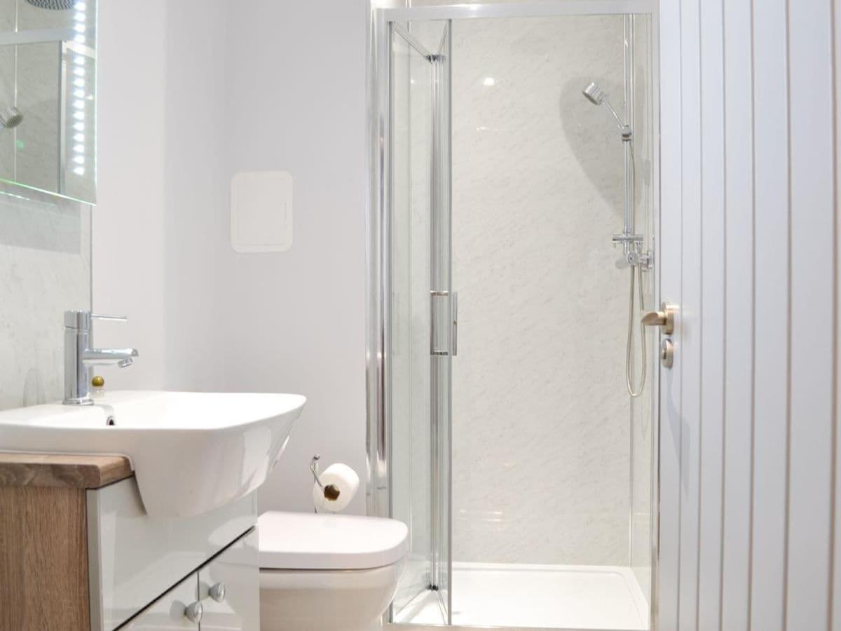 Apartment Grosvenor House 3 *
