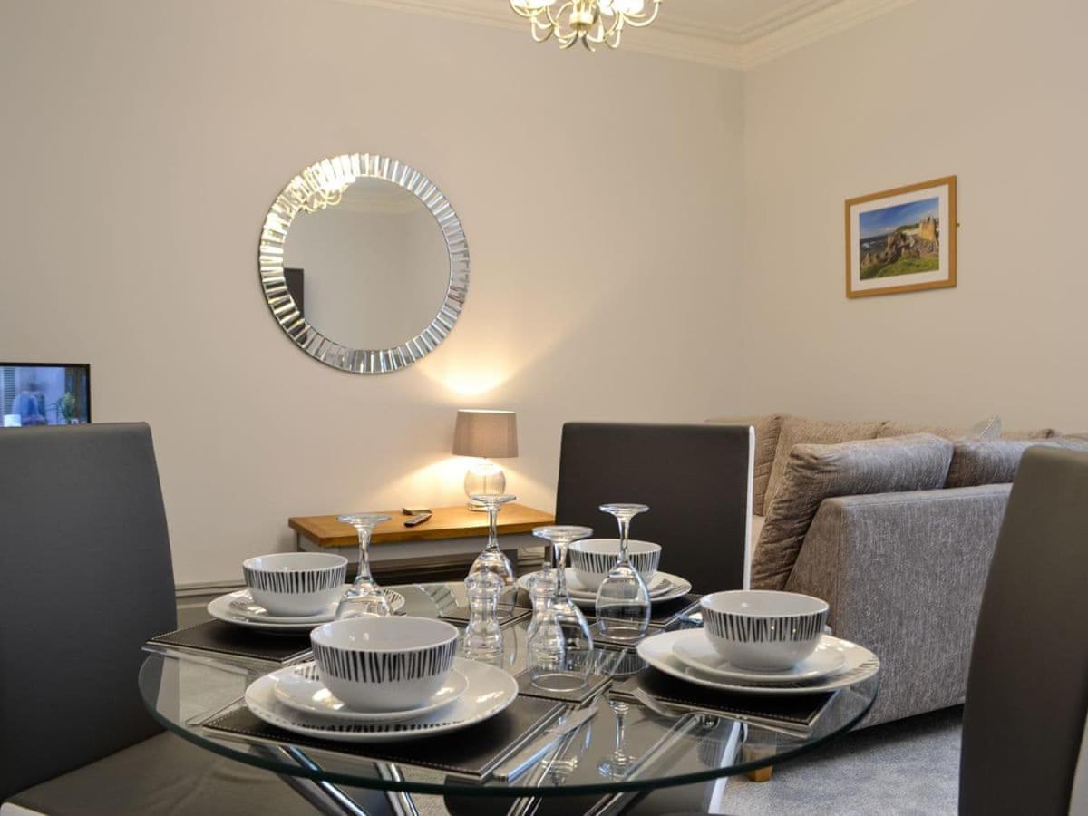 Grosvenor House 3 * Aberystwyth