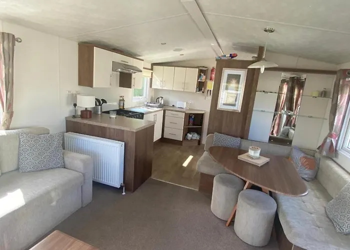Modern 2017 Model Delta Sienna Static Caravan In Clarach Bay