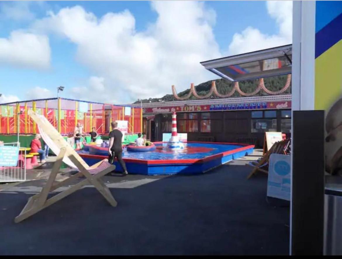 Modern 2017 Model Delta Sienna Static Caravan In Clarach Bay Holiday home Aberystwyth