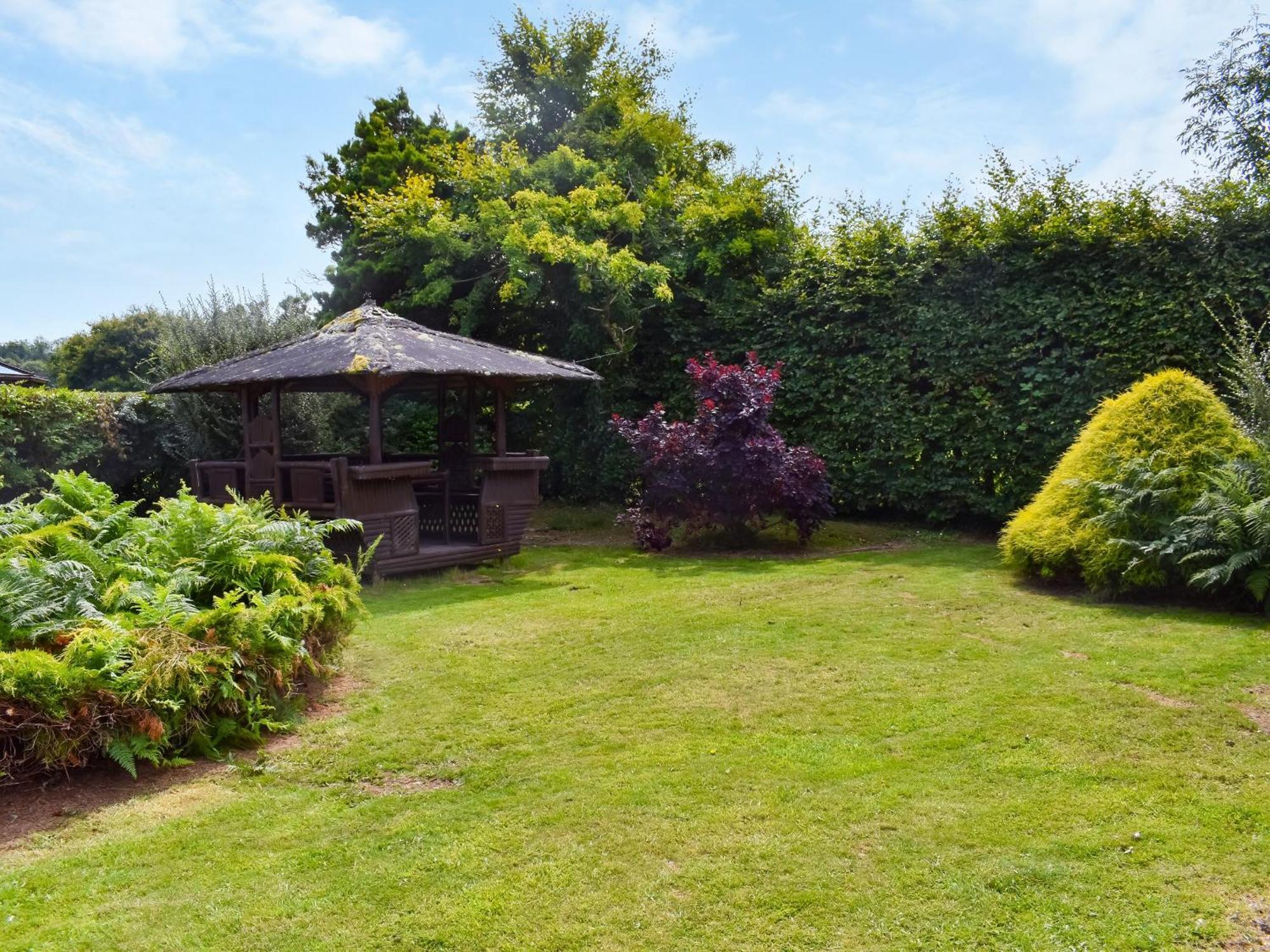 Holiday home Tan Y Gaer